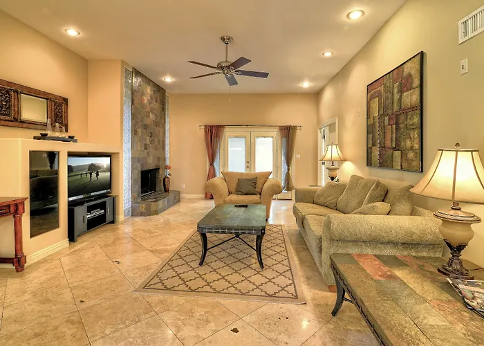 Palm 4 Bedroom Home Scottsdale